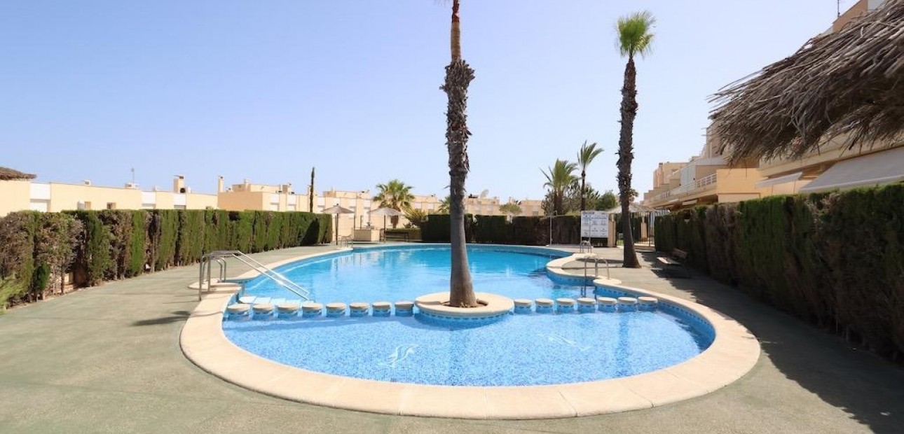 Venta - Terraced house -
Orihuela Costa - Agua Marina
