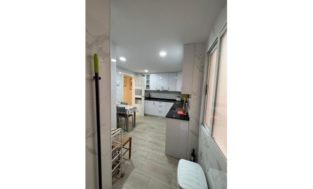 Sale - Apartment / flat -
Torrevieja - Playa de los locos