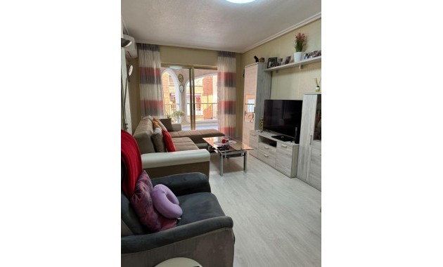 Sale - Apartment / flat -
Torrevieja - Playa de los locos