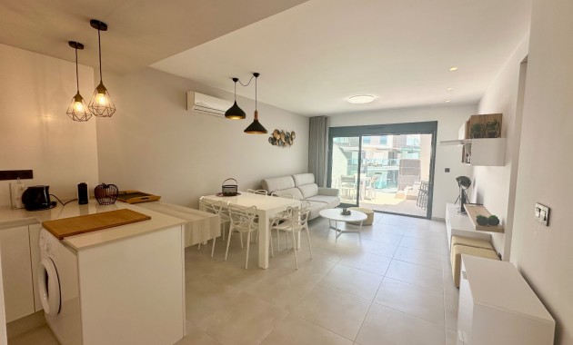 Sale - Penthouse -
Guardamar del Segura - El Raso