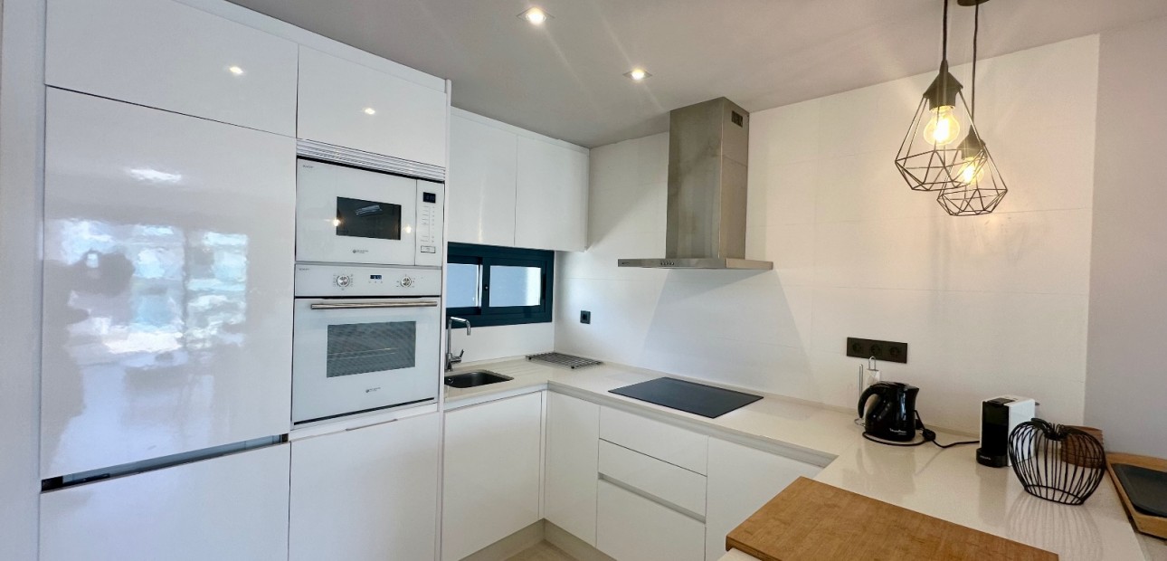 Sale - Penthouse -
Guardamar del Segura - El Raso