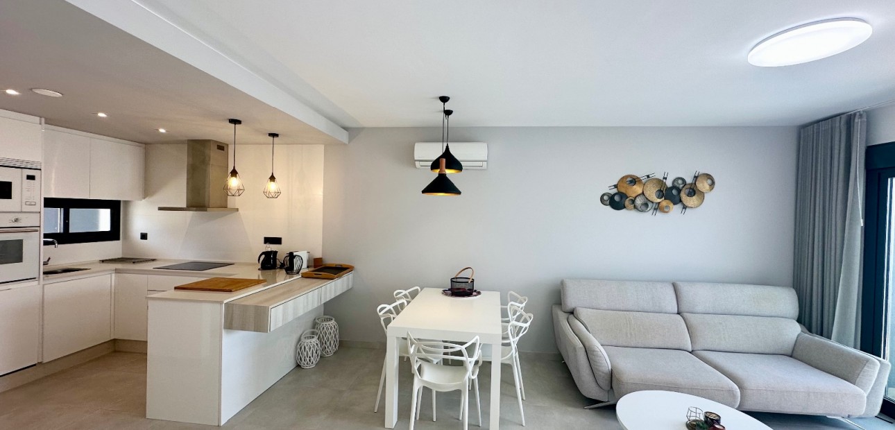 Sale - Penthouse -
Guardamar del Segura - El Raso