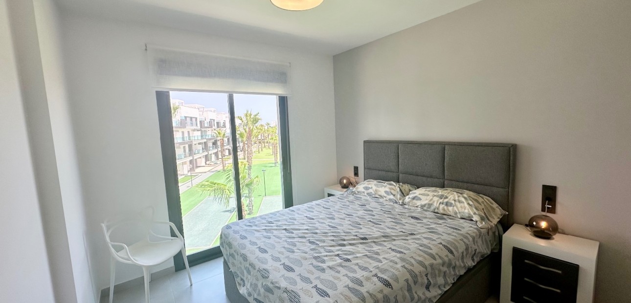 Sale - Penthouse -
Guardamar del Segura - El Raso