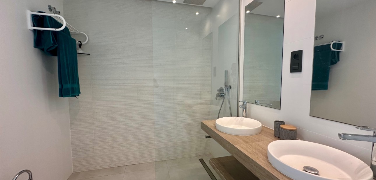 Sale - Penthouse -
Guardamar del Segura - El Raso