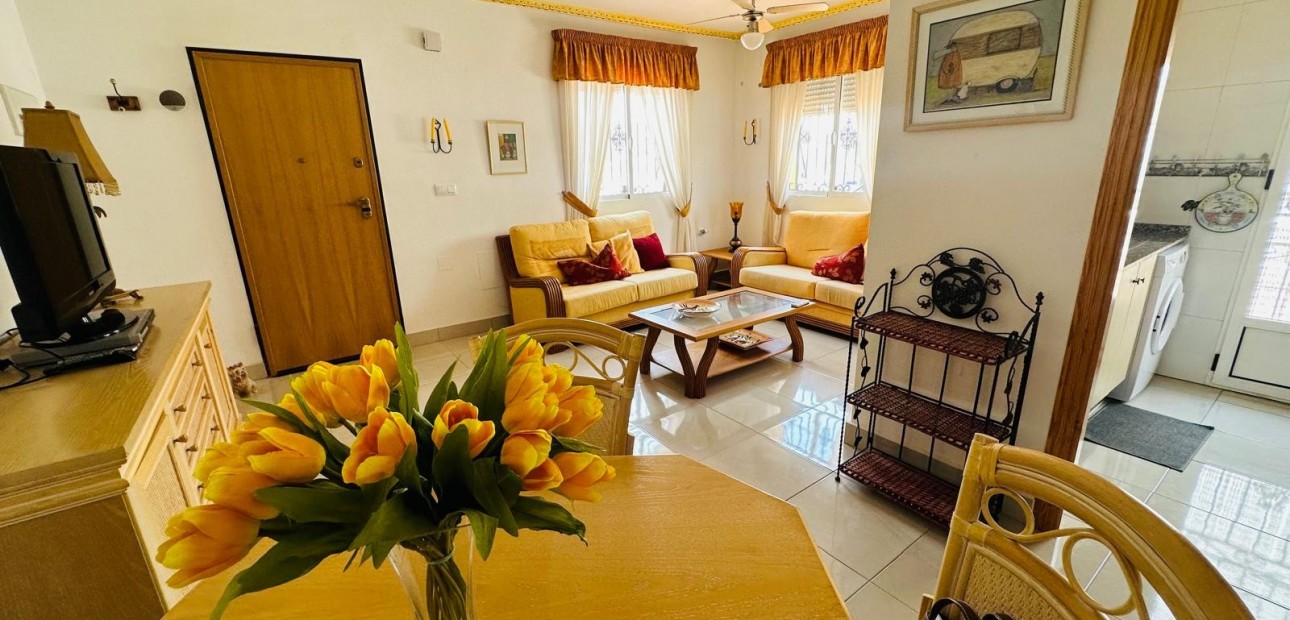 Sale - Townhouse -
Orihuela - Entre Naranjos Vistabella