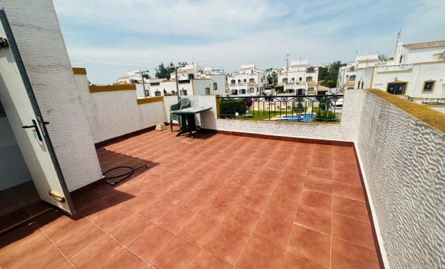 Sale - Townhouse -
Orihuela - Entre Naranjos Vistabella