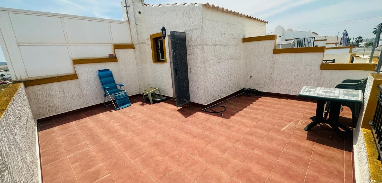 Sale - Townhouse -
Orihuela - Entre Naranjos Vistabella