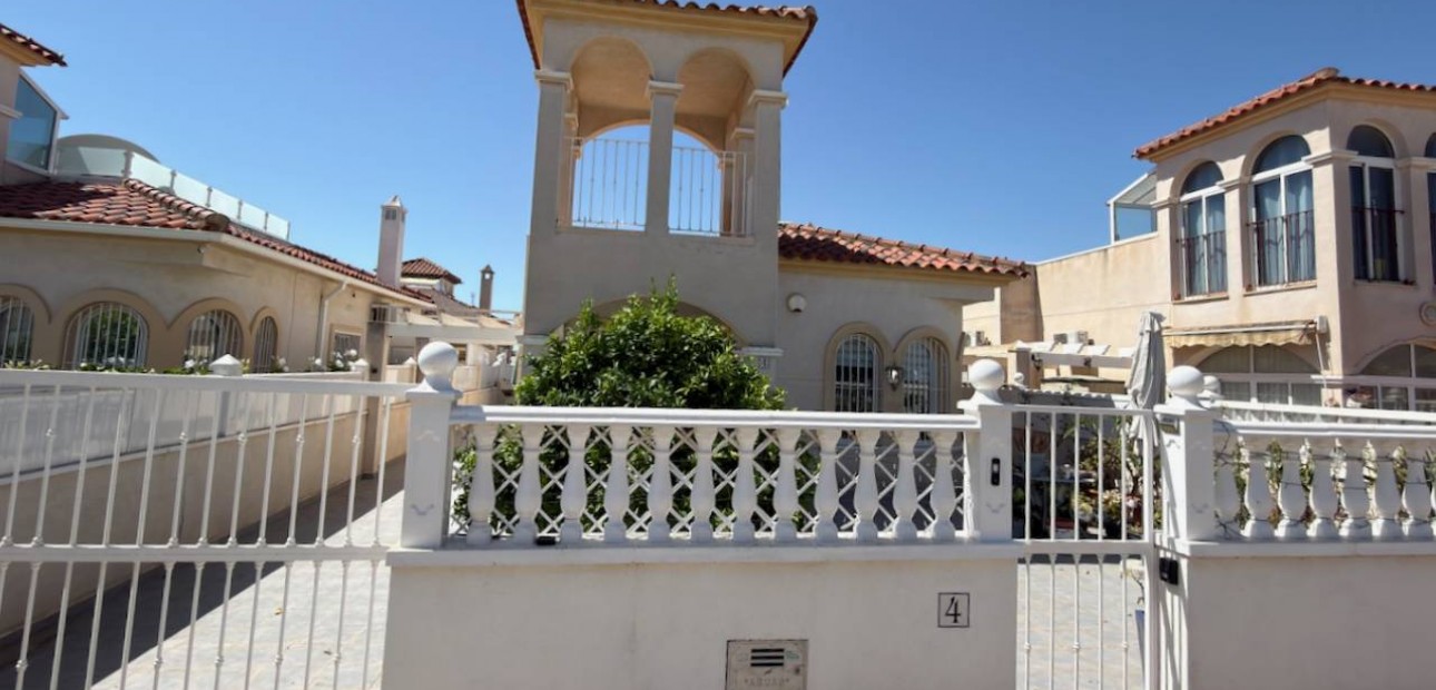 Sale - Villa -
Algorfa - Lo Crispin