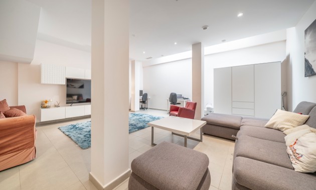 Sale - Detached Villa -
Torrevieja - Torrevieja - Centre