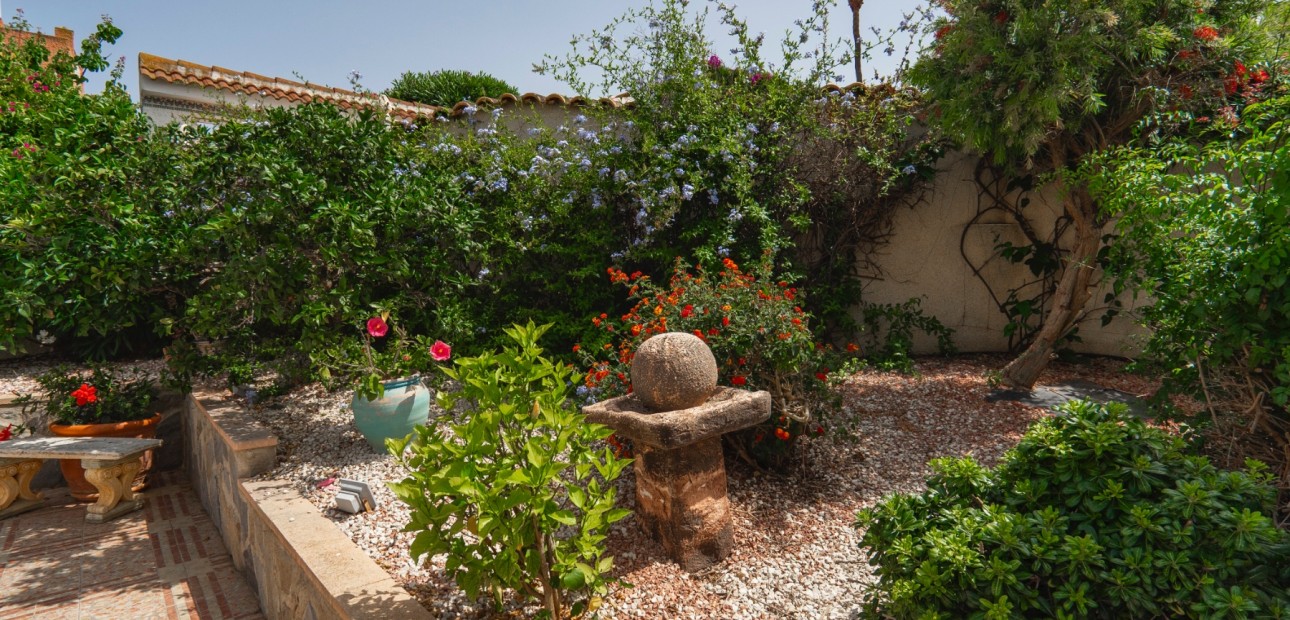 Sale - Detached Villa -
Ciudad Quesada - Campo De Golf La Marquesa