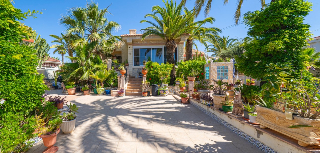 Sale - Detached Villa -
Ciudad Quesada - Rojales