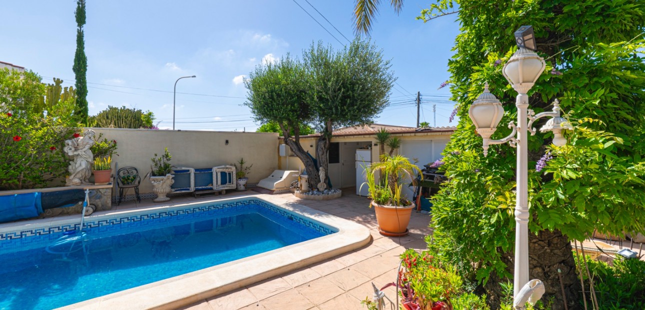 Sale - Detached Villa -
Ciudad Quesada - Rojales