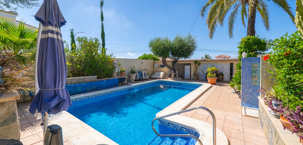 Sale - Detached Villa -
Ciudad Quesada - Rojales