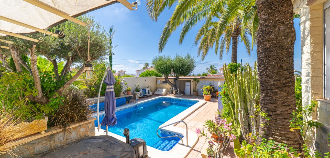 Sale - Detached Villa -
Ciudad Quesada - Rojales