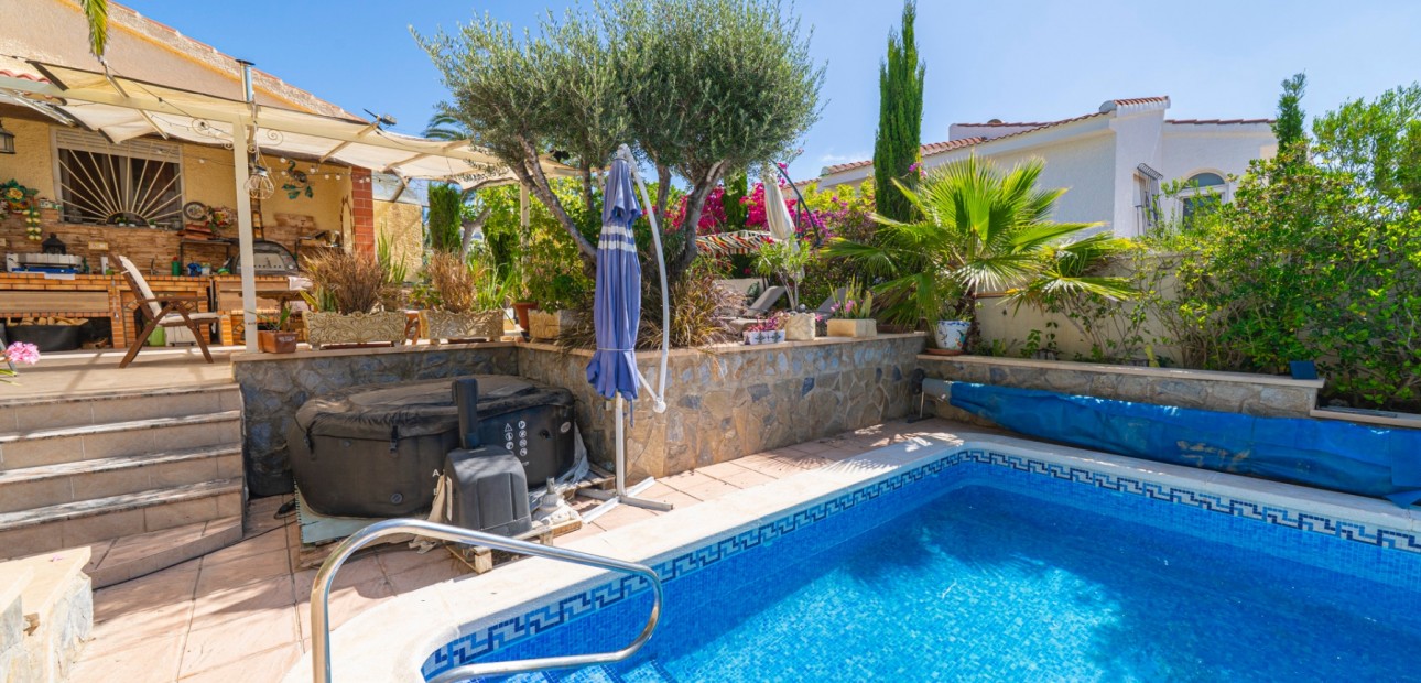 Sale - Detached Villa -
Ciudad Quesada - Rojales