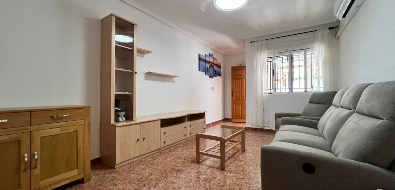 Herverkoop - Appartement / flat -
Orihuela Costa - Entre Naranjos - Vistabella Golf