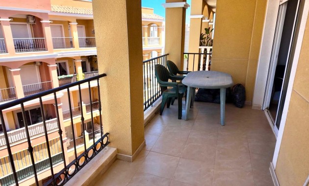 Sale - Apartment / flat -
Torrevieja - Torreblanca