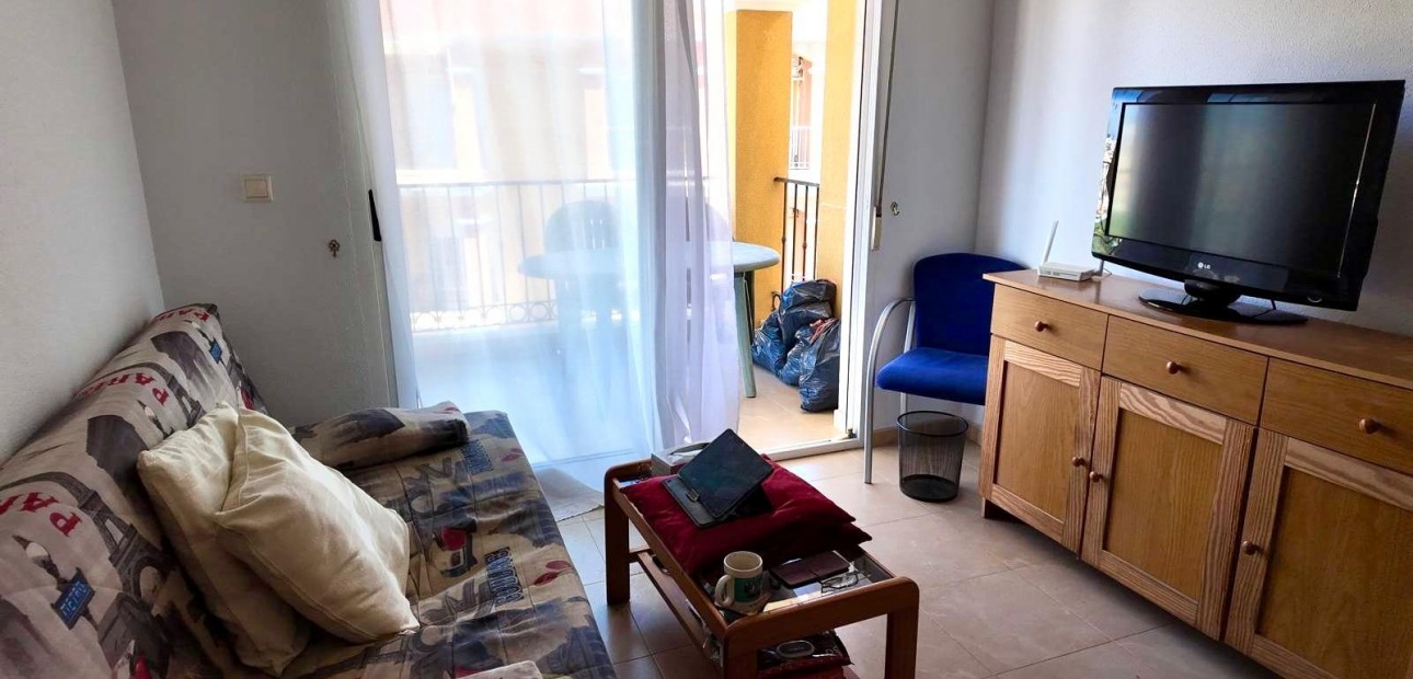 Sale - Apartment / flat -
Torrevieja - Torreblanca