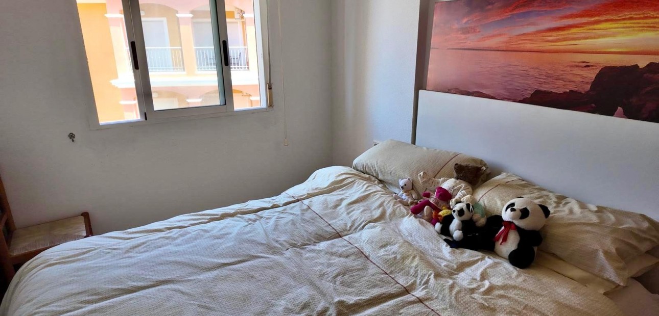 Sale - Apartment / flat -
Torrevieja - Torreblanca