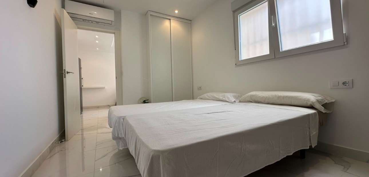 Venta - Apartamento / piso -
CARTAGENA - LA MANGA DEL MAR MENOR