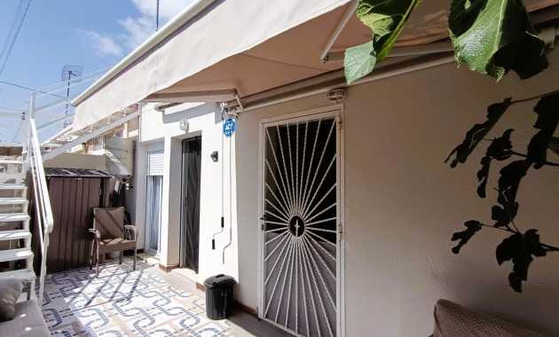 Sale - Bungalow -
Torrevieja - La Siesta - El Salado - Torreta