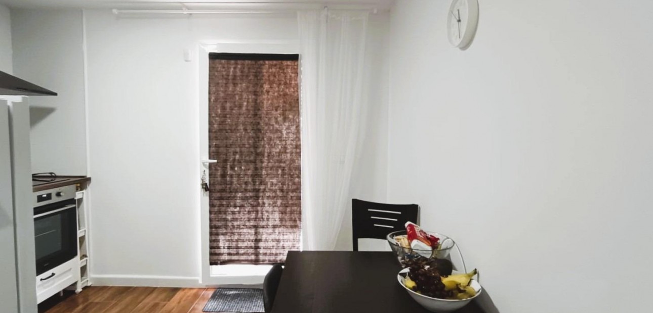 Sale - Bungalow -
Torrevieja - La Siesta - El Salado - Torreta