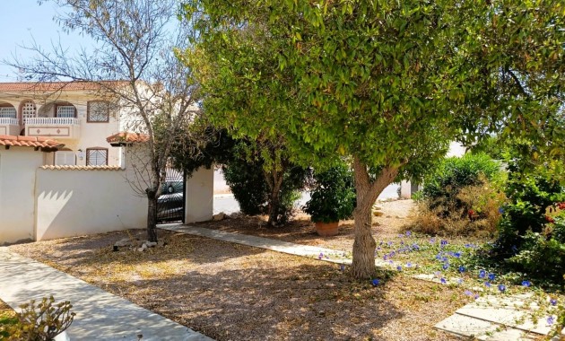 Sale - Bungalow -
Torrevieja - La Siesta - El Salado - Torreta