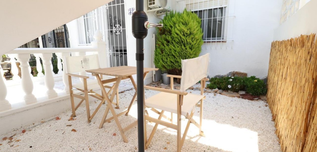 Sale - Bungalow -
Torrevieja - Los Balcones - Los Altos del Edén