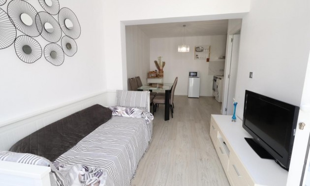 Sale - Bungalow -
Torrevieja - Los Balcones - Los Altos del Edén
