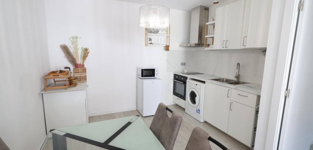 Sale - Bungalow -
Torrevieja - Los Balcones - Los Altos del Edén