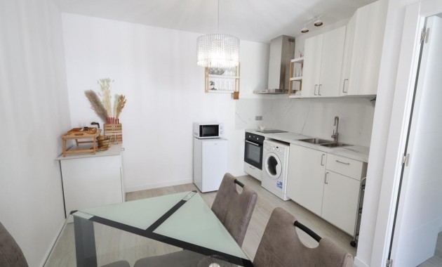 Sale - Bungalow -
Torrevieja - Los Balcones - Los Altos del Edén