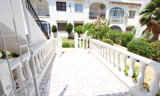 Sale - Bungalow -
Torrevieja - Los Balcones - Los Altos del Edén