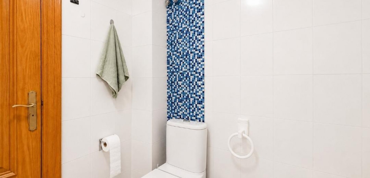 Sale - Apartment / flat -
Torrevieja - La Mata pueblo