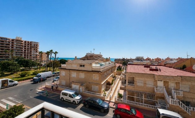 Sale - Apartment / flat -
Torrevieja - La Mata pueblo