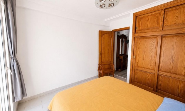 Sale - Apartment / flat -
Torrevieja - La Mata pueblo