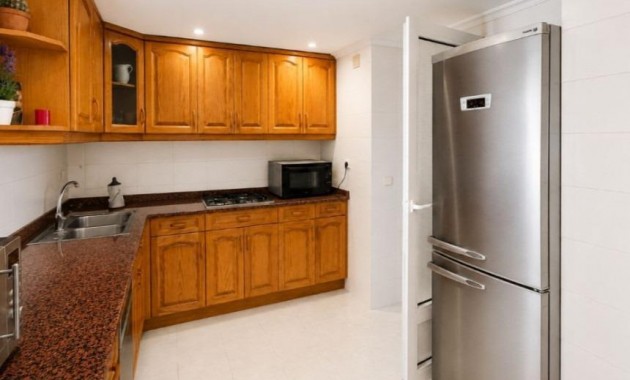 Sale - Apartment / flat -
Torrevieja - La Mata pueblo