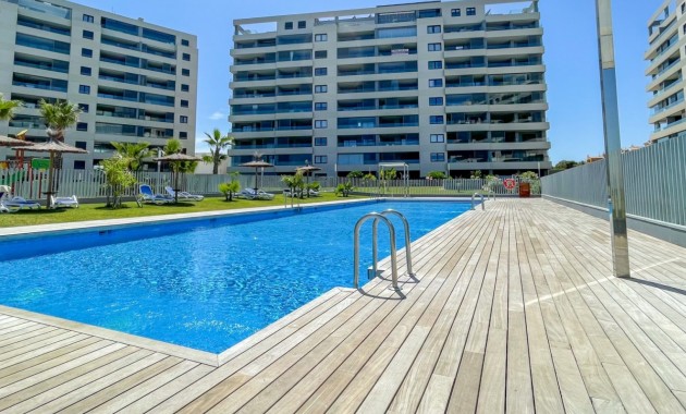 Sale - Apartment / flat -
Orihuela Costa - Punta Prima