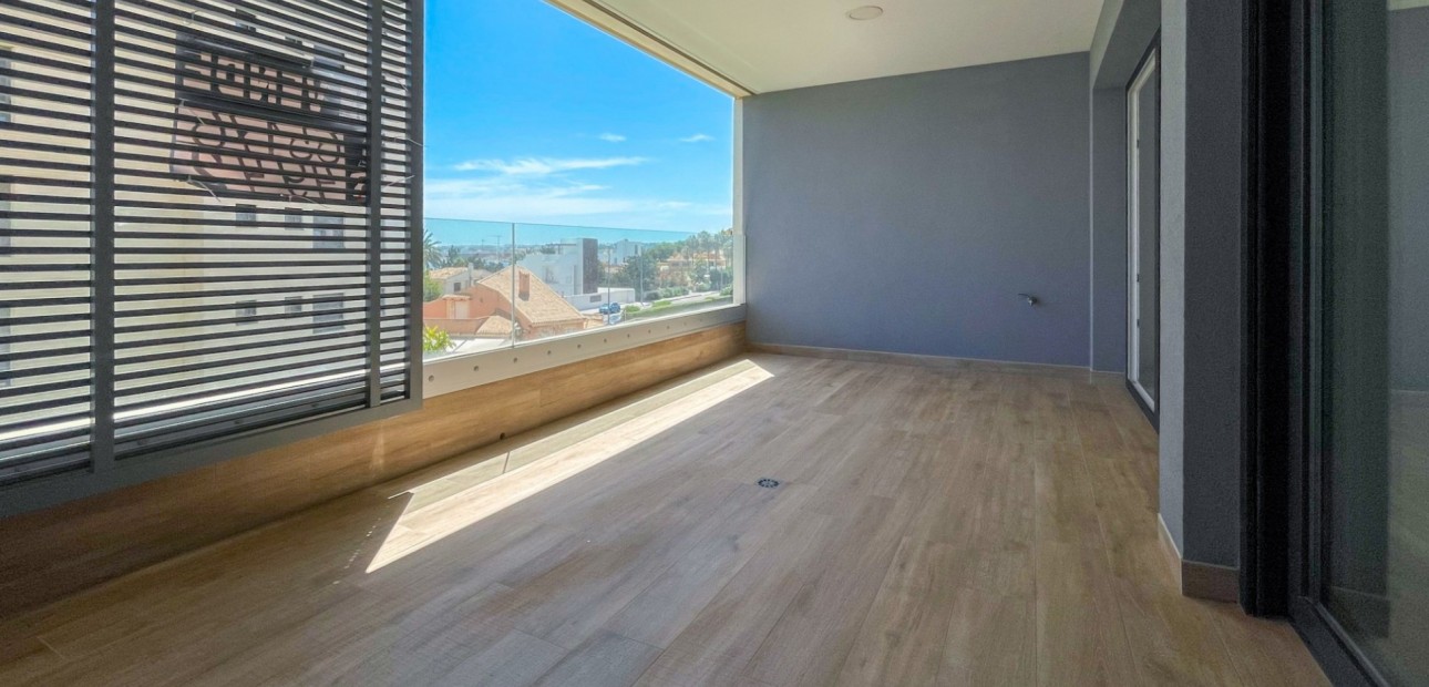 Sale - Apartment / flat -
Orihuela Costa - Punta Prima