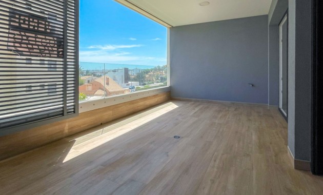 Sale - Apartment / flat -
Orihuela Costa - Punta Prima