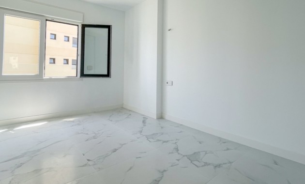 Sale - Apartment / flat -
Orihuela Costa - Punta Prima
