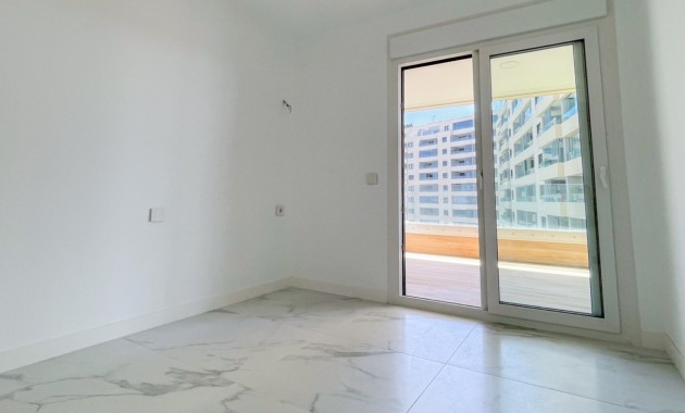 Sale - Apartment / flat -
Orihuela Costa - Punta Prima