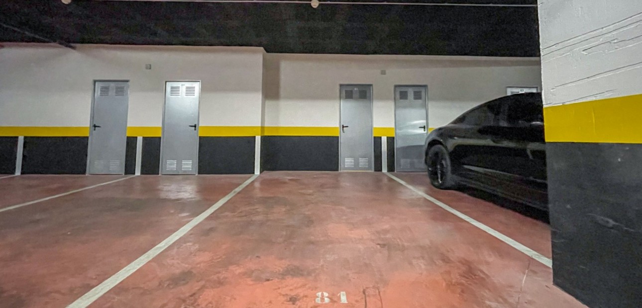Sale - Apartment / flat -
Orihuela Costa - Punta Prima