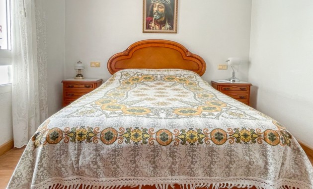 Sale - Apartment / flat -
Torrevieja - Playa Acequion