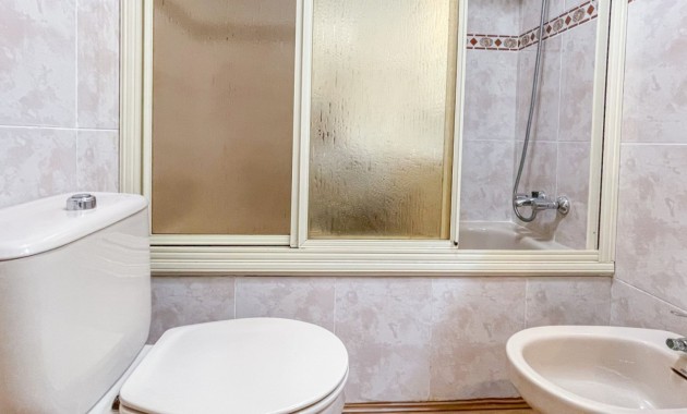 Sale - Apartment / flat -
Torrevieja - Playa Acequion