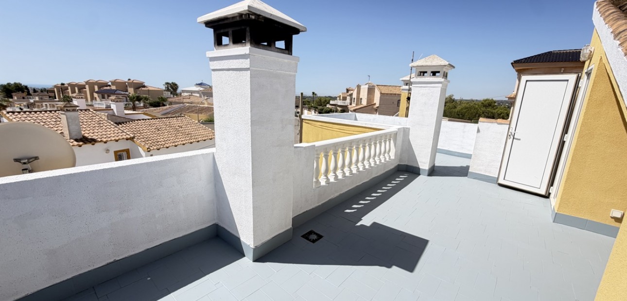 Sale - Detached Villa -
Orihuela Costa - Villamartin