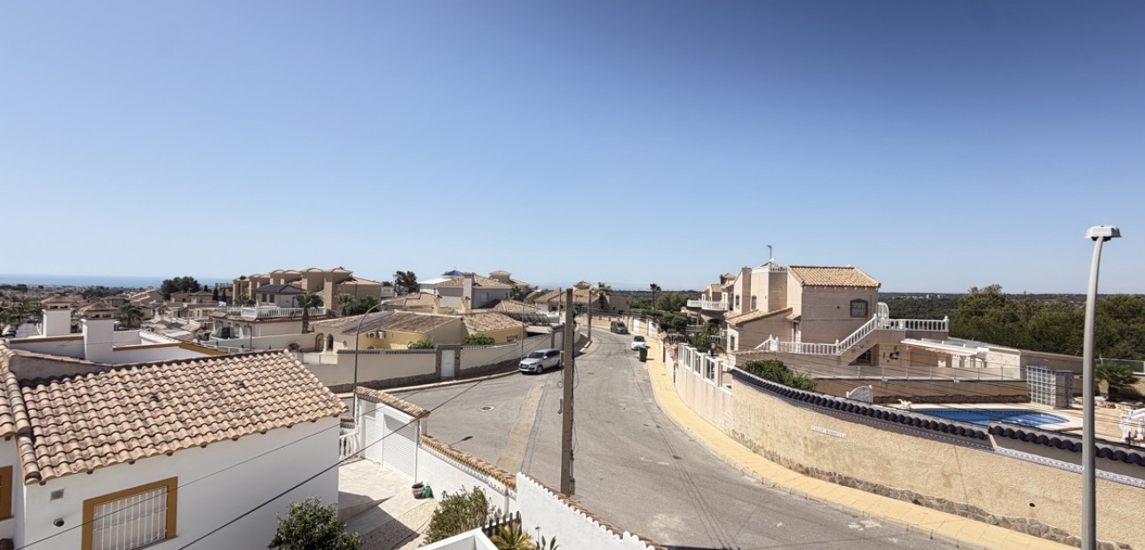 Sale - Detached Villa -
Orihuela Costa - Villamartin