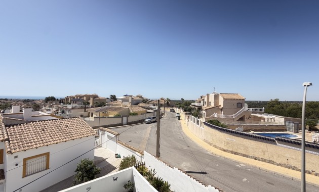 Sale - Detached Villa -
Orihuela Costa - Villamartin