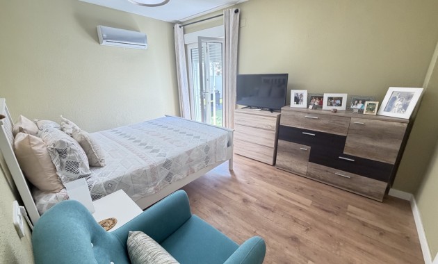 Sale - Detached Villa -
Orihuela Costa - Villamartin