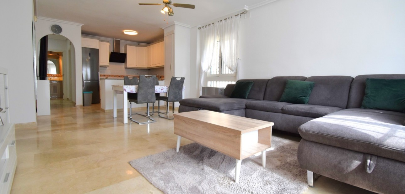 Sale - Apartment / flat -
Orihuela Costa - Playa Flamenca