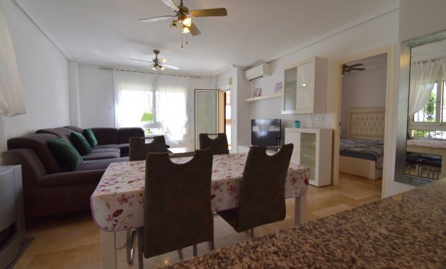Sale - Apartment / flat -
Orihuela Costa - Playa Flamenca